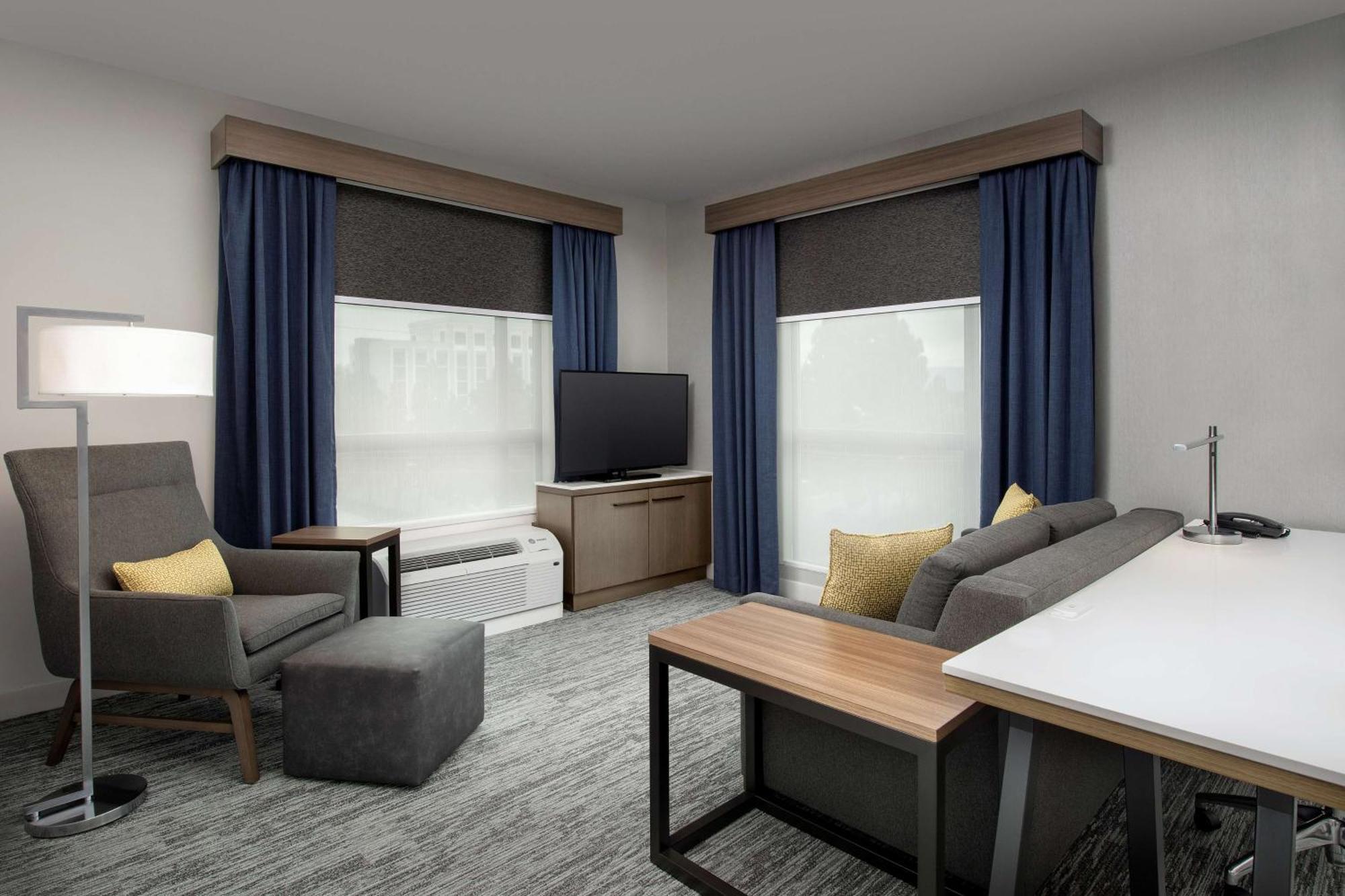Hilton Garden Inn San Jose Airport Ngoại thất bức ảnh