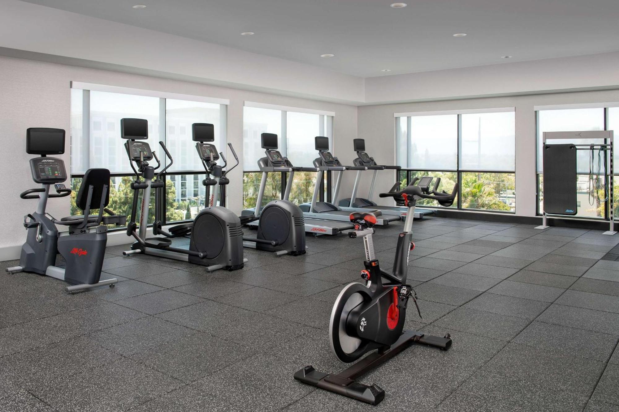 Hilton Garden Inn San Jose Airport Ngoại thất bức ảnh
